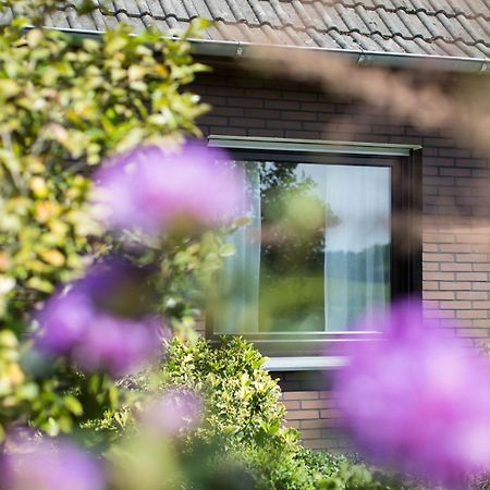 Ferienhaus "Sonne Im Gruenen" Lindern Ngoại thất bức ảnh